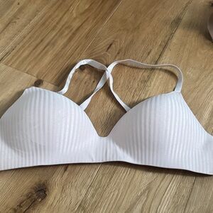 Victoria’s Secret Striped Women's Bra